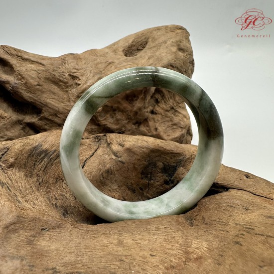 【肌容雪】天然緬甸A貨翡翠飄花平安鐲 編號355(鐲圍54.9mm#17號)