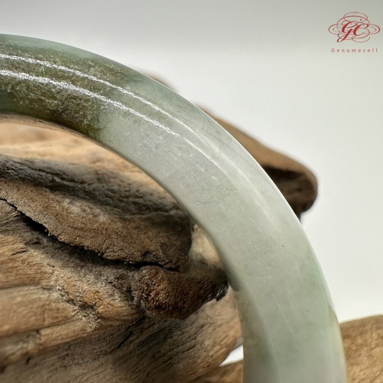 【肌容雪】天然緬甸A貨翡翠飄花平安鐲 編號355(鐲圍54.9mm#17號)