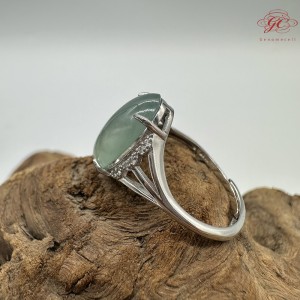 【肌容雪】天然緬甸A貨晴綠大蛋面鑲崁可調節戒指 編號365(戒圍19.0mm#15號)