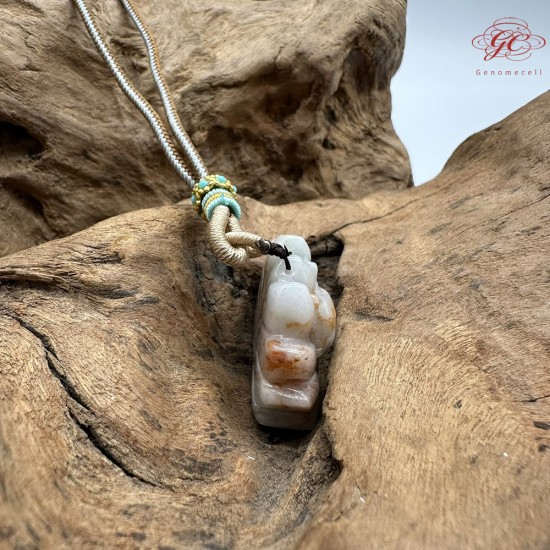 【肌容雪】天然緬甸A貨紅翡九尾狐造型吊墜繩 編號424