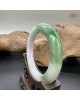 【肌容雪】天然緬甸A貨翡翠陽綠春彩圓條手鐲 編號433(鐲圍54.32mm#17號) 【肌容雪】天然緬甸A貨翡翠陽綠春彩圓條手鐲 編號433(鐲圍54.32mm#17號)
