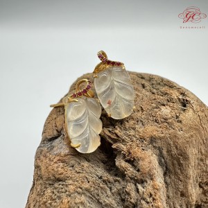 【肌容雪】天然緬甸A貨18K冰翡翠樹葉造型耳針 編號478