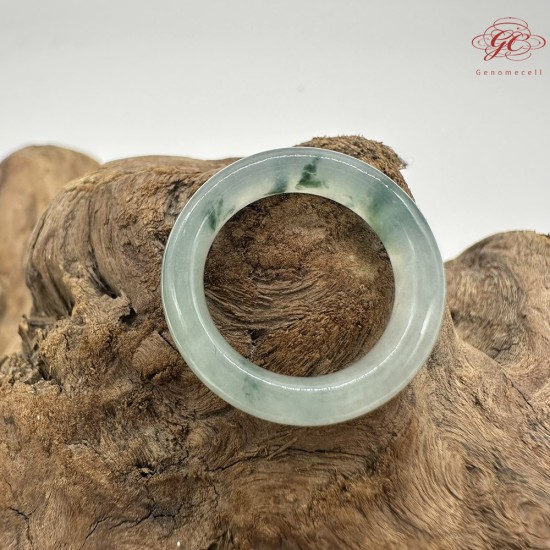 【肌容雪】天然緬甸A貨糯冰綠飄花戒圈 編號501(戒圍17.9mm#12號)