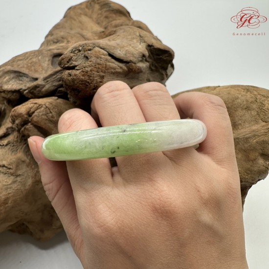 【肌容雪】天然緬甸A貨翠綠春彩翡翠圓條手鐲 編號543(鐲圍53.6mm#17.5號)