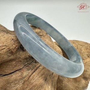 【肌容雪】天然緬甸A貨冰海藍翡翠正圈手鐲 編號562(鐲圍59.6mm#19號)