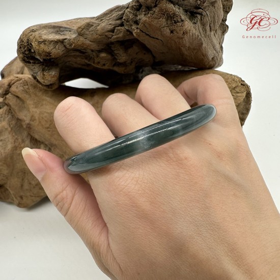 【肌容雪】天然緬甸A貨冰藍翡翠美人條手鐲 編號639(鐲圍56.0mm#17.5號) 【肌容雪】天然緬甸A貨冰藍翡翠美人條手鐲 編號639(鐲圍56.0mm#17.5號)