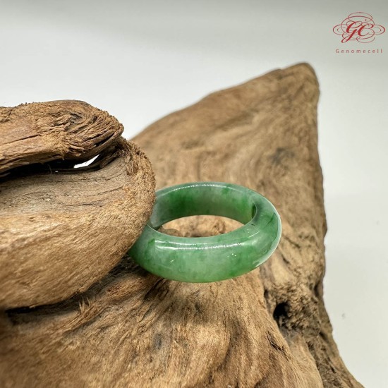 【肌容雪】天然緬甸A貨綠翡翠飄花戒圈 編號792(戒圍16.1mm#10號)