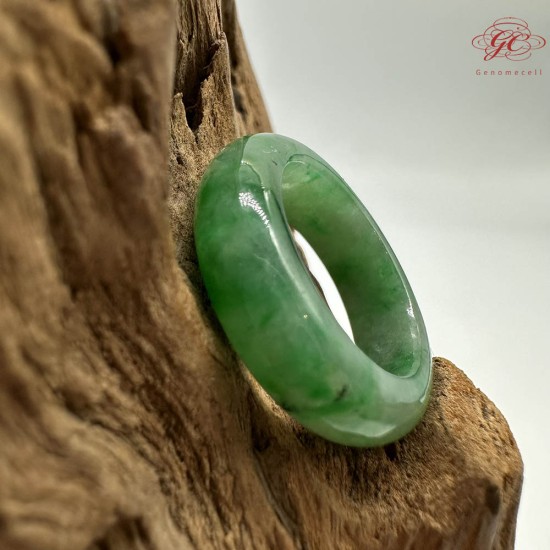 【肌容雪】天然緬甸A貨綠翡翠飄花戒圈 編號792(戒圍16.1mm#10號)