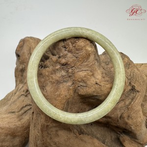 【肌容雪】天然緬甸A貨翡翠蘋果綠美人條手鐲 編號842(鐲圍59.8mm#19號)
