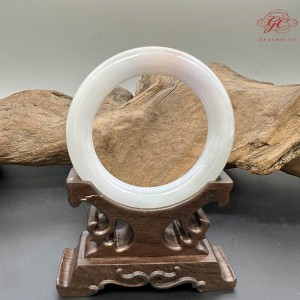 【肌容雪】天然緬甸A貨冰糯紅斑飄花翡翠圓條手鐲 編號919(鐲圍57.5mm#18號)