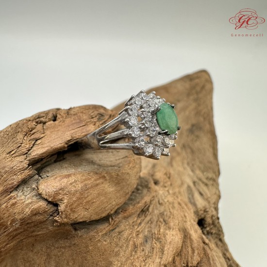 【肌容雪】天然緬甸A貨翡翠蛋面鑲鑽戒指 編號979(戒圍17.7mm#12號)