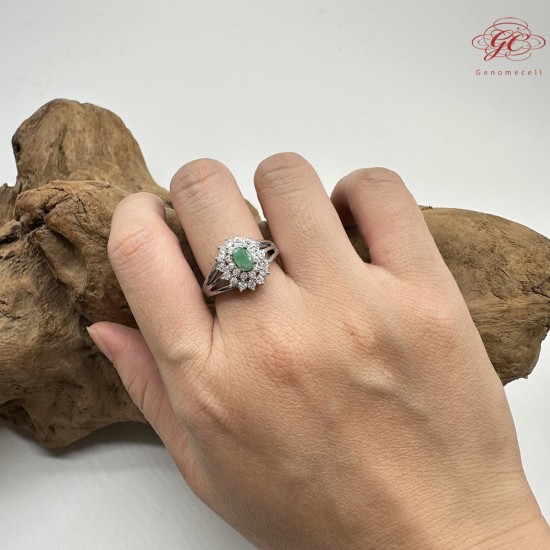 【肌容雪】天然緬甸A貨翡翠蛋面鑲鑽戒指 編號979(戒圍17.7mm#12號)