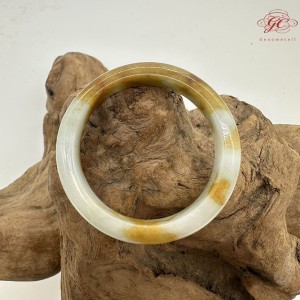 【肌容雪】天然美石黃白雙彩平安鐲 編號B219(鐲寬50.3mm#16號)