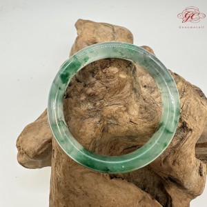 【肌容雪】天然非洲翠-晨曦晶翠鐲 編號F03(鐲圍59.5mm#19號)