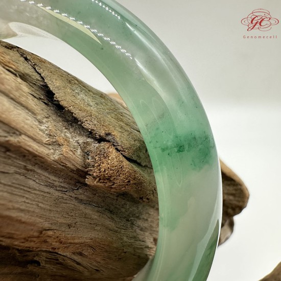 【肌容雪】天然非洲翠-薄霧翠綠鐲 編號F05(鐲圍59.0mm#18.5號) 【肌容雪】天然非洲翠-薄霧翠綠鐲 編號F05(鐲圍59.0mm#18.5號)