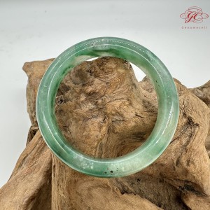 【肌容雪】天然非洲翠-晨曦碧影翠鐲 編號F08(鐲圍59.0mm#18.5號)