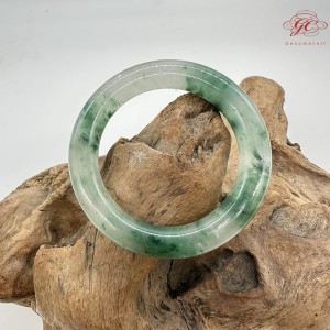 【肌容雪】天然非洲翠-樹影幽翠鐲 編號F10(鐲圍51.1mm#16號)