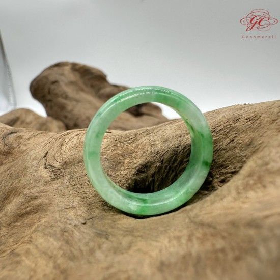 【肌容雪】天然緬甸A貨翡翠綠飄花戒圈 編號1001(戒圍17.8mm#12號) 【肌容雪】天然緬甸A貨翡翠綠飄花戒圈 編號1001(戒圍17.8mm#12號)
