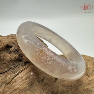 【肌容雪】天然美石櫻花瑪瑙手鐲 編號B196(鐲圍52.6mm#16.5號)