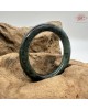 【肌容雪】天然美石深山墨翠圓條手鐲 編號B211(鐲圍56.8mm#18號)附收納盒 【肌容雪】天然美石深山墨翠圓條手鐲 編號B211(鐲圍56.8mm#18號)附收納盒
