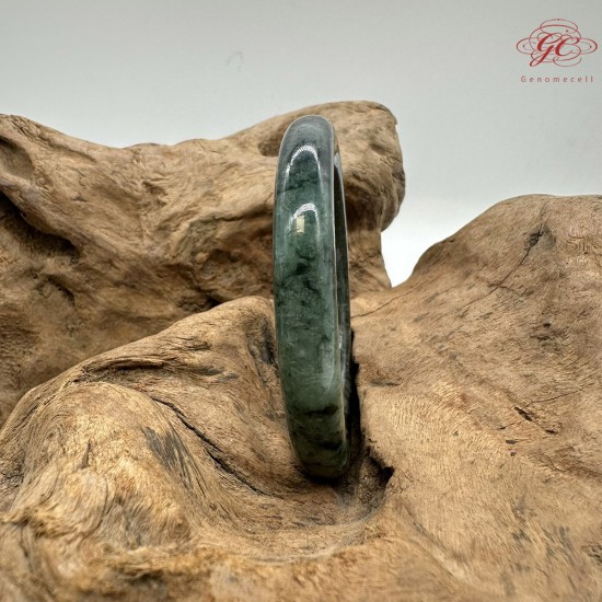 【肌容雪】天然美石深山墨翠圓條手鐲 編號B211(鐲圍56.8mm#18號)附收納盒 【肌容雪】天然美石深山墨翠圓條手鐲 編號B211(鐲圍56.8mm#18號)附收納盒