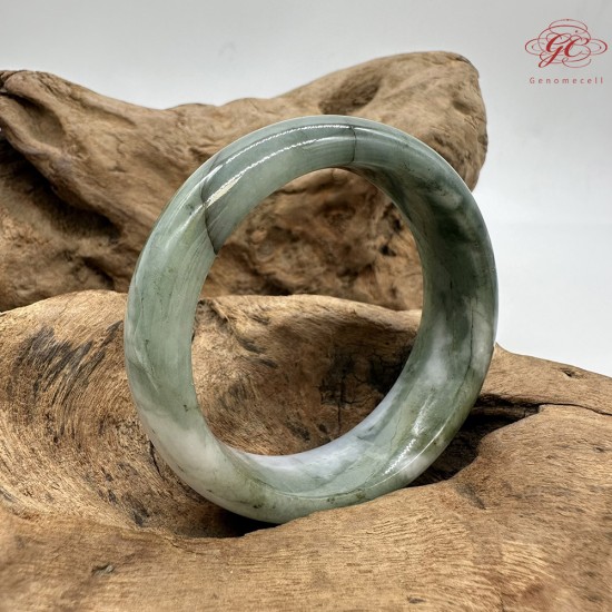【肌容雪】天然美石糯種綠飄花平安鐲 編號B226(鐲圍50.2mm#16號) 【肌容雪】天然美石糯種綠飄花平安鐲 編號B226(鐲圍50.2mm#16號)