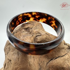 【肌容雪】天然美石玳瑁手鐲 編號B232(鐲圍61.2mm#19.5號)