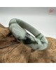 【肌容雪】天然美石綠飄花平安鐲 編號B239(鐲圍57.9mm#18號) 【肌容雪】天然美石綠飄花平安鐲 編號B239(鐲圍57.9mm#18號)
