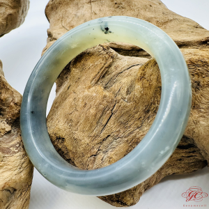 【肌容雪】岫玉手鐲 編號B174(鐲圍57.7mm #18號)