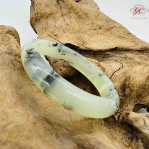 【肌容雪】岫玉手鐲 編號B175(鐲圍59mm #18.5號)