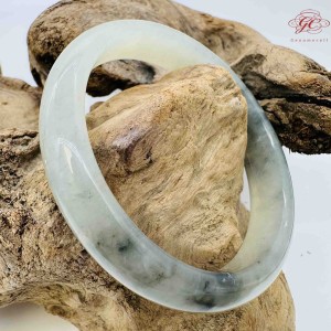【肌容雪】岫玉手鐲 編號B178(鐲圍61.7mm #19.5號)