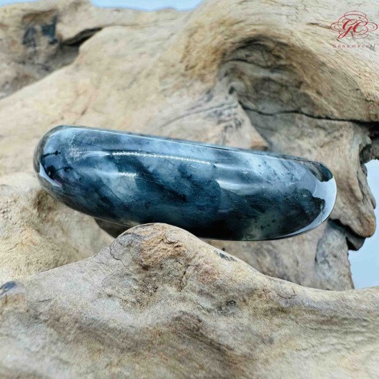 【肌容雪】岫玉手鐲 編號B179(鐲圍55.4mm #17.5號)