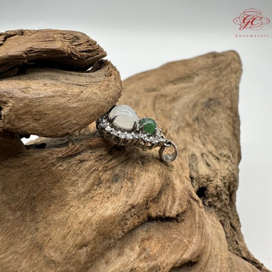 【肌容雪】天然緬甸A貨翡翠葫蘆造型鑲鑽吊墜 編號30