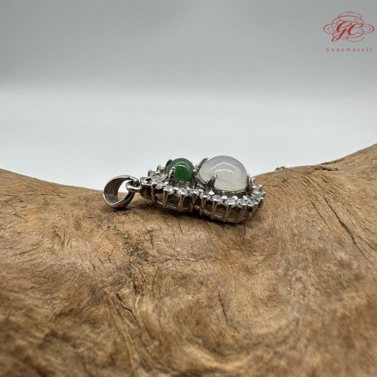 【肌容雪】天然緬甸A貨翡翠葫蘆造型鑲鑽吊墜 編號30