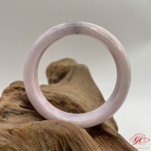 【肌容雪】天然緬甸A貨 粉春烏雞翡翠手鐲 編號48 (鐲寬 55.4mm #18號)