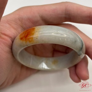 【肌容雪】天然緬甸A貨紅翡翠加飄花寬版特色手鐲 編號57 (鐲寬 55.2mm #18號)
