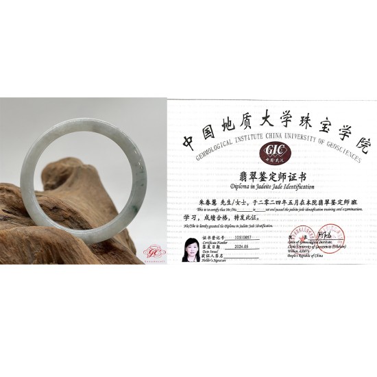 【肌容雪】天然緬甸A貨冰飄花翡翠圓條手鐲 編號160 (鐲寬56.6mm #18號) 【肌容雪】天然緬甸A貨冰飄花翡翠圓條手鐲 編號160 (鐲寬56.6mm #18號)