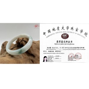 【肌容雪】天然緬甸A貨白底綠飄花翡翠特色手鐲 編號185 (鐲寬58.0mm #18.5號)