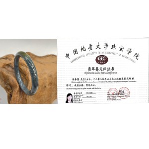 【肌容雪】天然緬甸A貨烏雞撒金翡翠特色手鐲 編號30 (鐲寬 56.9mm #18.5號)