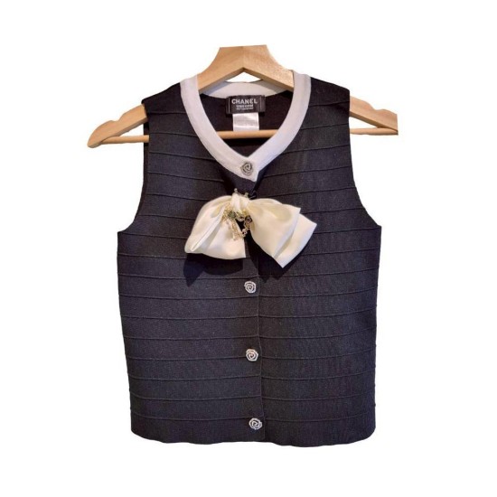 二手奢侈品Chanel香奈兒Chanel Uniform系列小香風針織背心 (9.9新,肩36胸72長47)-編號S239