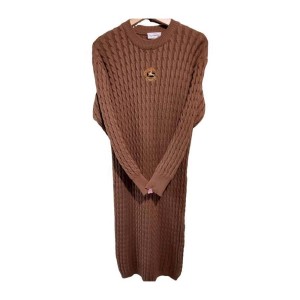 二手奢侈品Burberry博柏利咖啡色麻花編織連身長裙(9.9新,肩52胸92長117)-編號S253