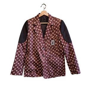 二手奢侈品Louis Vuitton路易威登 經典 Monogram 帆布印花西裝外套 (9.9新,肩37胸94長73 絲綢、羊毛或高質感混紡面料)-編號S304