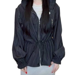 二手奢侈品LV Vivienne 皮革貼章外套 (9.9新,肩46胸112長66 100% 聚酰胺纖維)-編號S308