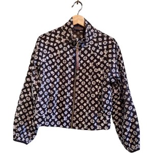 二手奢侈品Louis Vuitton路易威登 經典 Monogram 滿版老花防曬拉鍊夾克外套 (9.9新,肩38胸108長62)-編號S415