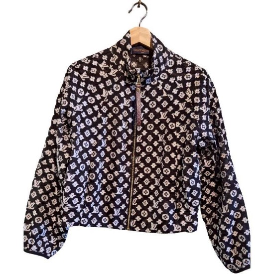 二手奢侈品Louis Vuitton路易威登 經典 Monogram 滿版老花防曬拉鍊夾克外套 (9.9新,肩38胸108長62)-編號S415