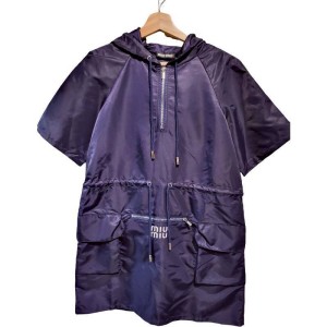 二手奢侈品miumiu 海軍藍科技絲綢連帽工裝短袖連身裙(9.9新 肩40胸52長82) -編號S432