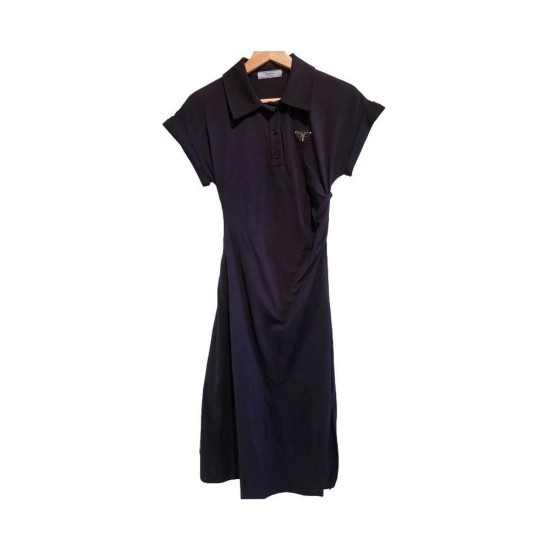 【二手精品9.9新】 PRADA（普拉達） 不規則抓褶設計短袖 Polo 連身裙(肩38胸40長119)編號S534