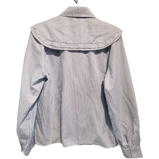 【二手精品9.9新】 CHANEL（香奈兒）荷葉邊大領片與同材質領帶設計的藍白細條紋長袖襯衫(肩40胸52長68袖長63)編號S541