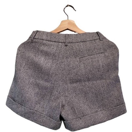 【二手精品9.9新】 CHANEL（香奈兒）經典粗呢（Tweed）反褶短褲裝(腰34臀44長36)編號S544
