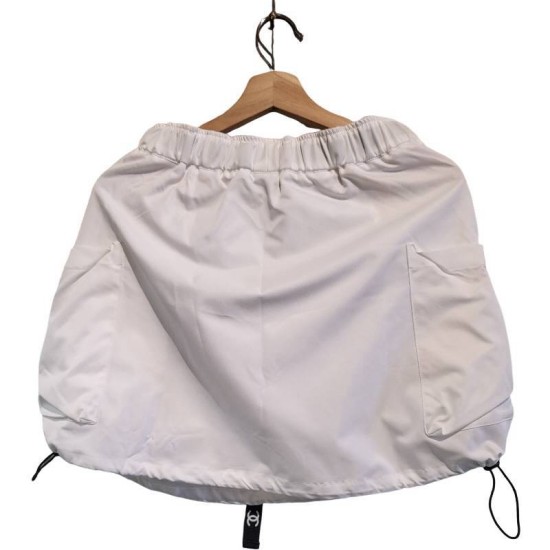【二手精品9.9新】 香奈兒（Chanel）白色尼龍抽繩工裝短裙(腰34(可鬆緊)臀52長40)編號S548